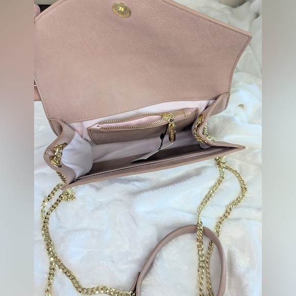 Elegant LaBante London Kensington Quilted Crossbody Bag in Blush Pink NWT - Picture 6 of 10